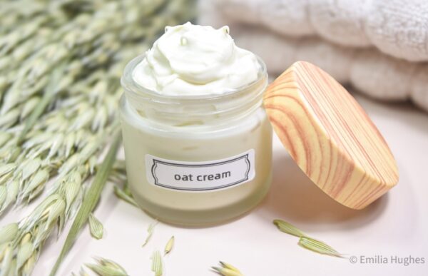 Homemade Oat Moisturizer for Eczema Relief